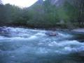 900m downstream Sorte - view upstream, 800x600, 84 Kb
