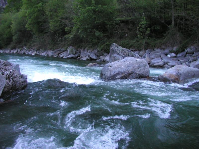 310m - Sorte - exit after the key place (view downstream), 800x600, 80 Kb